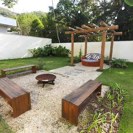 Estaleiro Com Charme - Ar, Churras E Pet Friendly Balneario Camboriu Luaran gambar
